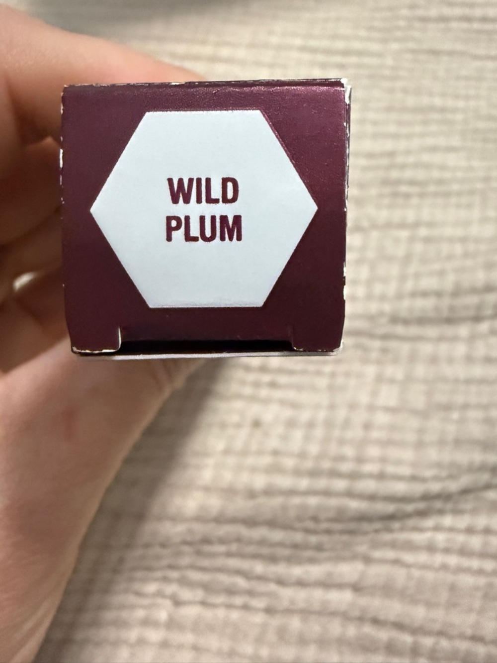 Benefit BADgal BANG Volumizing Mascara - Wild Plum - Picture 4 of 5